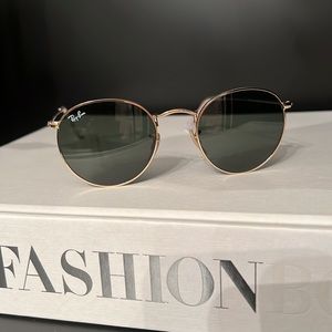 Ray-Ban round sunglasses